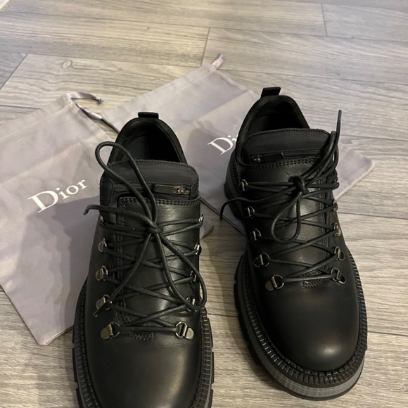 Dior shoe - Picture 2 of 7